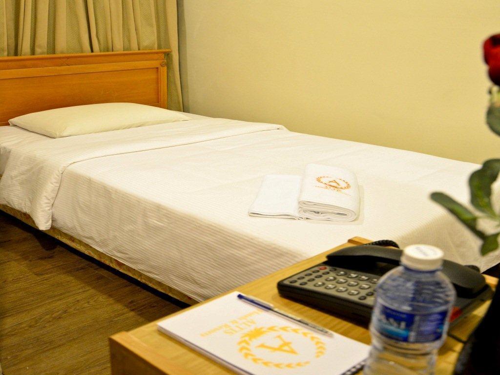 Altis Hotel Langkawi Куа Екстериор снимка